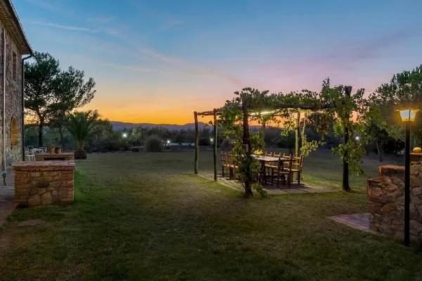 Villa La Lespa Wpool Biliardo And Lake View Casa Sant'Andrea Εξωτερικό φωτογραφία
